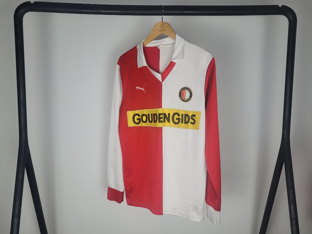 【レア】 Feyenoord UNIFORM ENGLAND製 Feyenoord 1983-1984 Home Jersey – RetrOriginalFootball