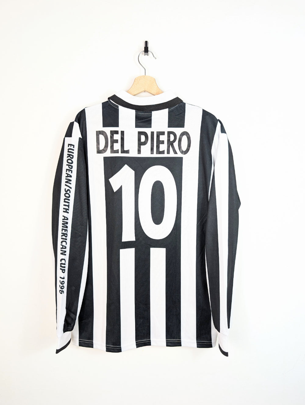 Original Juventus FC *Special* World Cup Jersey 1996 Special- L