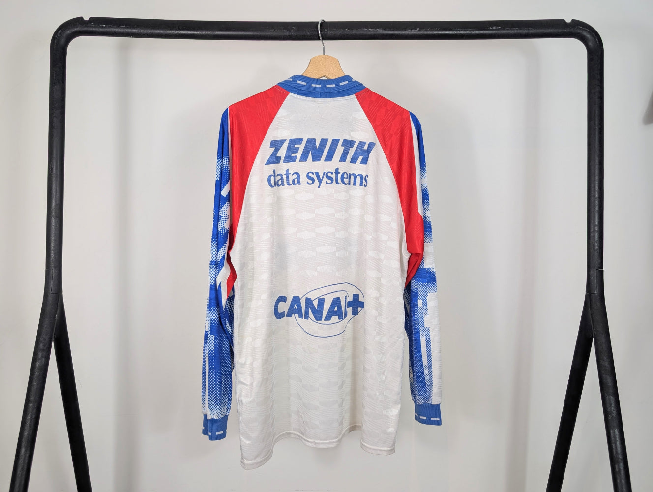 Olympique Lyonnais 1991-92 Auswärts-Trikot