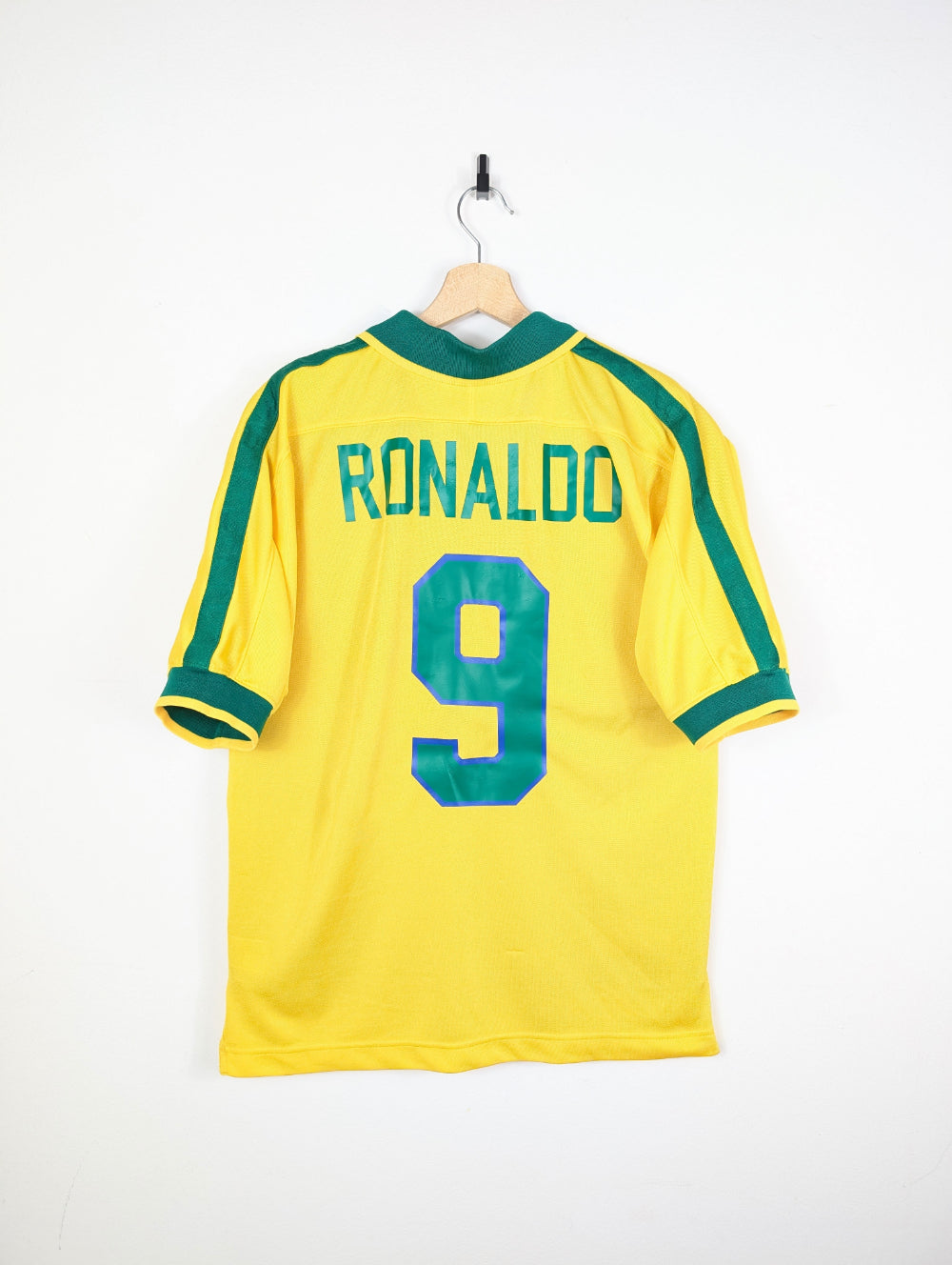 Original Brazil Home Jersey 1997 #9 Ronaldo - M – RetrOriginalFootball
