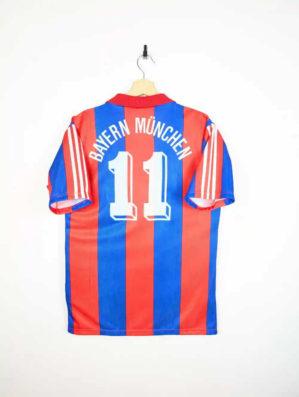 Bayern FC München DE adidas | Burgundy Jersey, Icons Terrace Bayern FC ユニフォーム ウェア