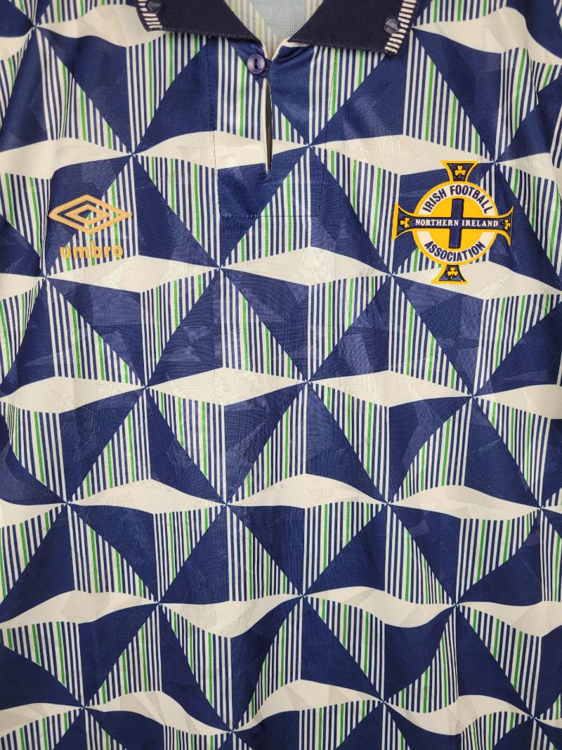 
                  
                    Original Northern Ireland Away Jersey 1990-1991 - XL
                  
                