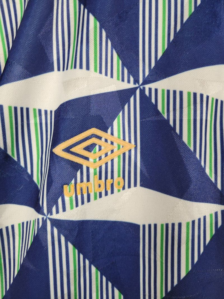 
                  
                    Original Northern Ireland Away Jersey 1990-1991 - XL
                  
                