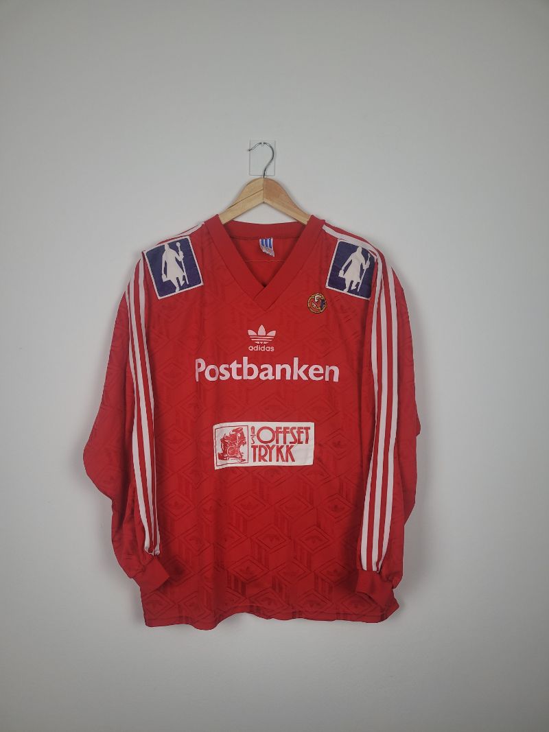 
                  
                    Original Norway Adidas Home Template #9 1994-1995 - XL
                  
                