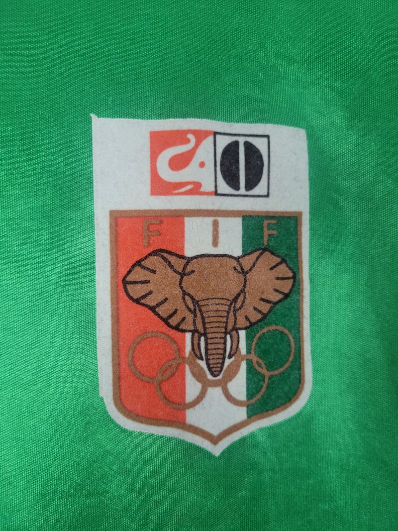 
                  
                    Original Ivory Coast *Matchworn* Home Jersey 1985 #12 of Laurent Zahui - L
                  
                