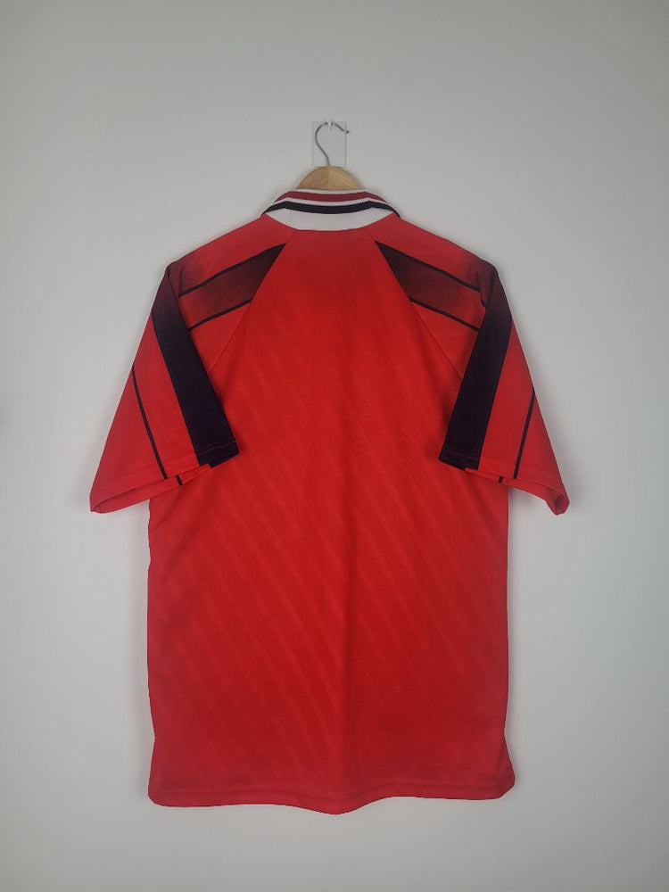 
                  
                    Original Aberdeen FC Home Jersey 1996-1997 - XL
                  
                