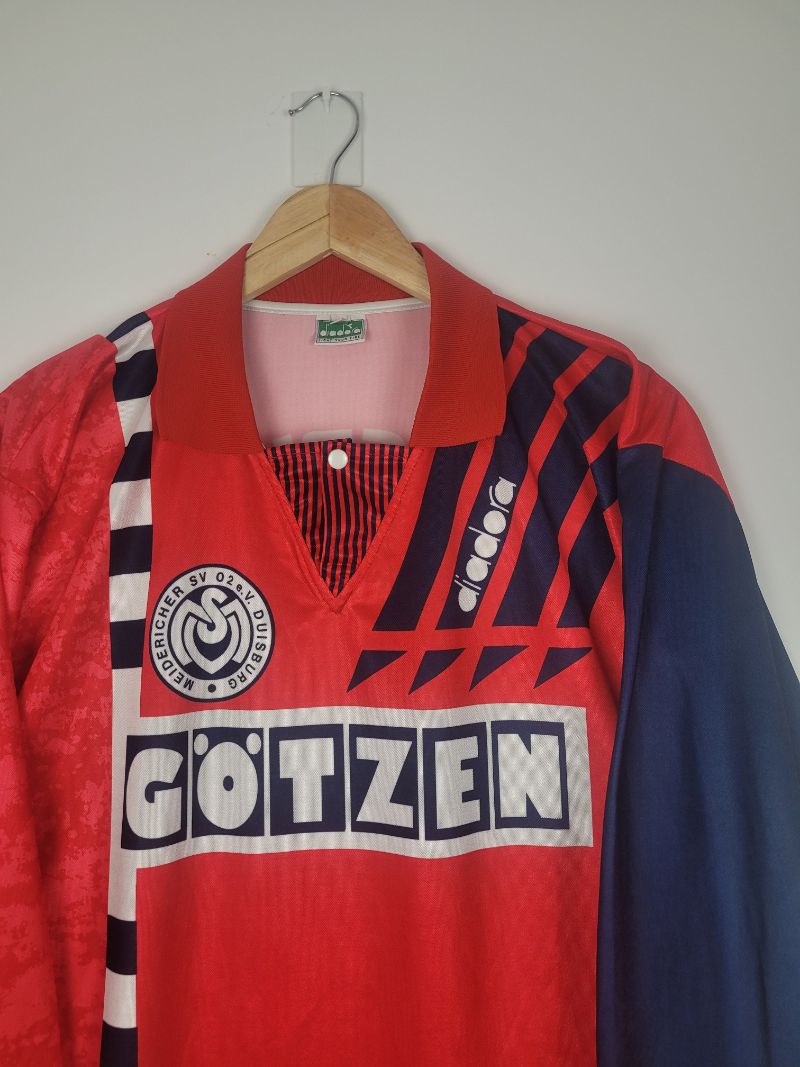 
                  
                    Original MSV Duisburg Away Jersey 1992-1993 - XXL
                  
                