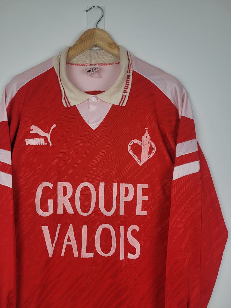
                  
                    Original Valenciennes *Matchworn* Home Jersey 1992-1993 #10 of Thierry Fernier - XL
                  
                
