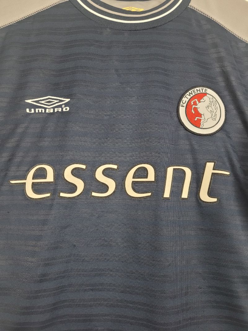 
                  
                    Original FC Twente Training Jersey 2001-2002 - M
                  
                