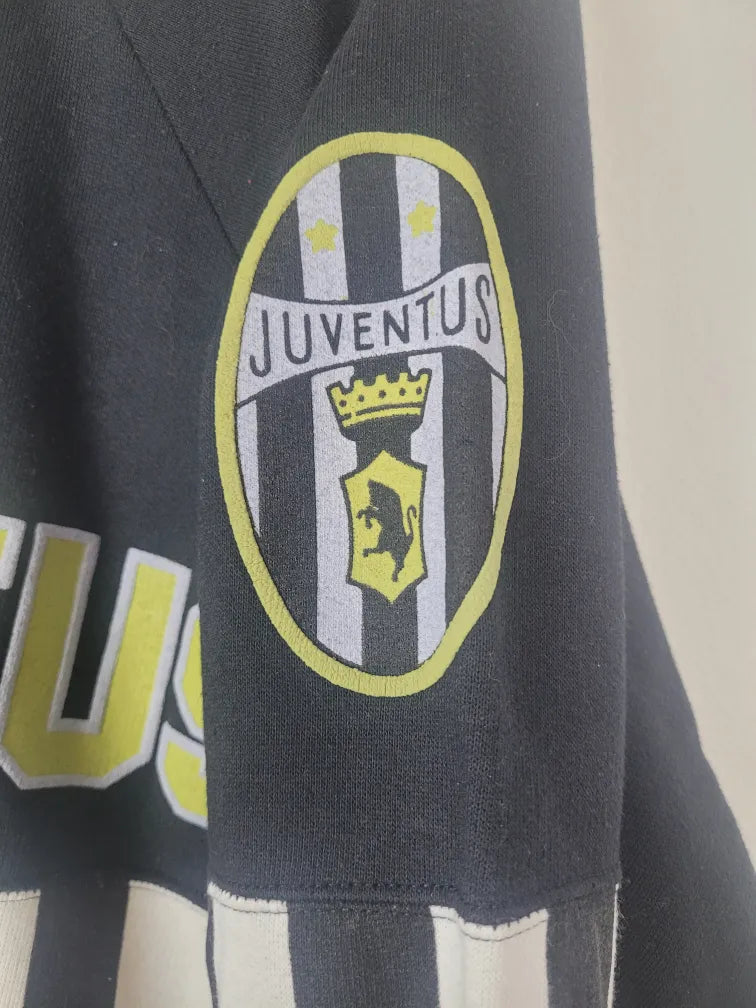 
                  
                    Original Juventus FC Sweatshirt 1990-1991 - L
                  
                