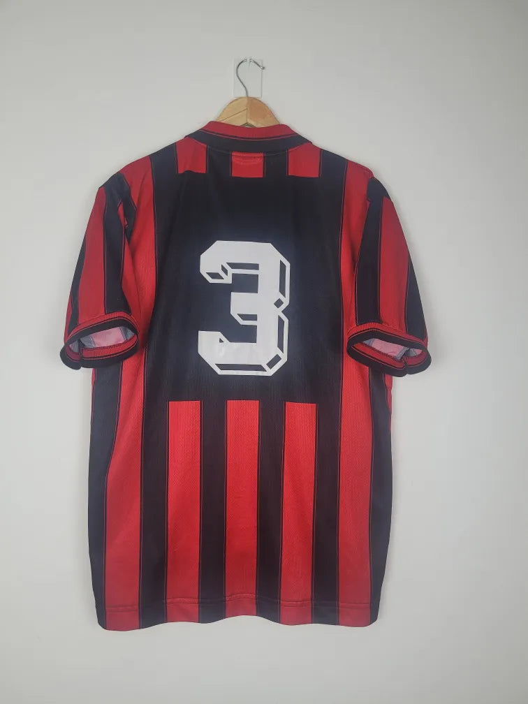 
                  
                    Original Foggia Calcio Home Jersey #3 1997-1999 - XL
                  
                