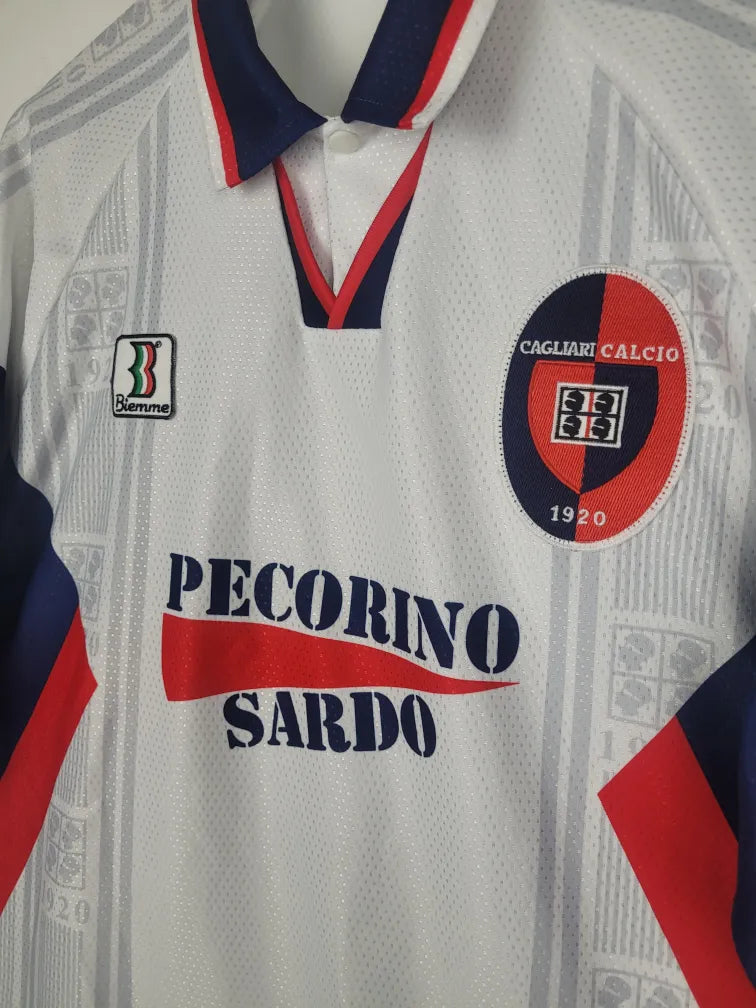 
                  
                    Original Cagliari *Matchworn (vs. Venezia)* Away Jersey 1998-1999 #2 of Francesco Zanoncelli - XL
                  
                