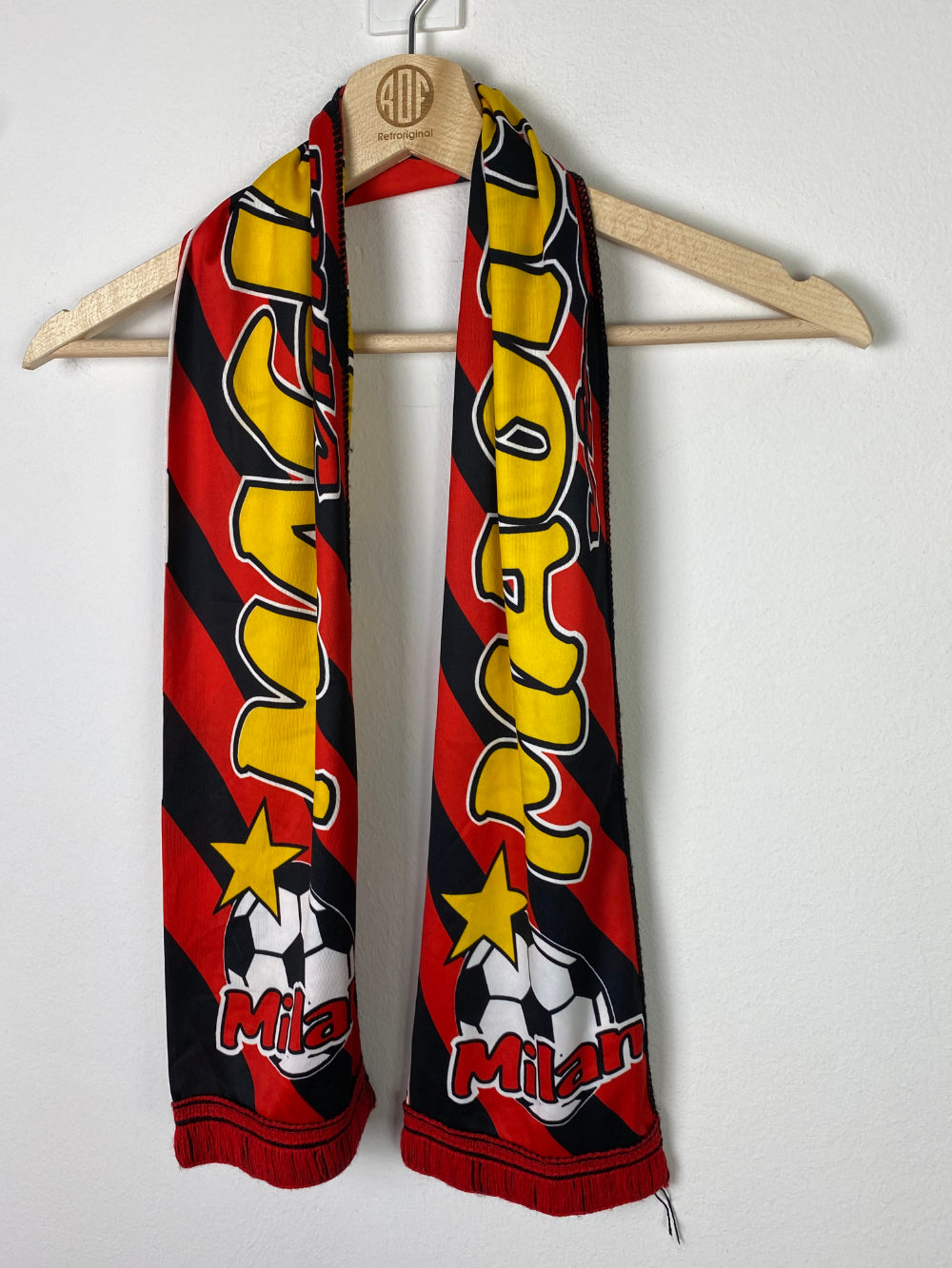 
                  
                    Original AC Milan scarf
                  
                