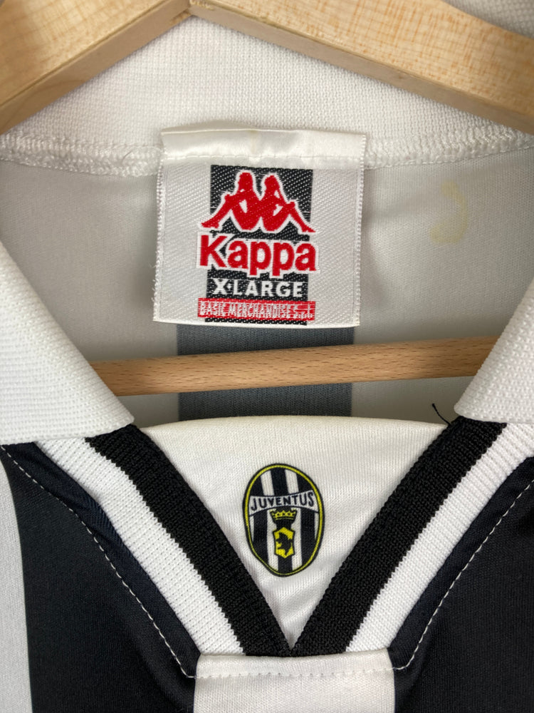 
                  
                    Original Juventus FC Home Jersey 1994-1995 - L
                  
                