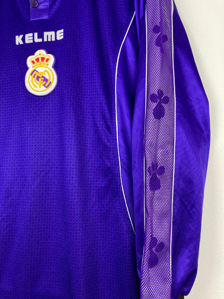 
                  
                    Original Real Madrid CF *Player Issue* Away Jersey 1997-1998 #16 - XL
                  
                