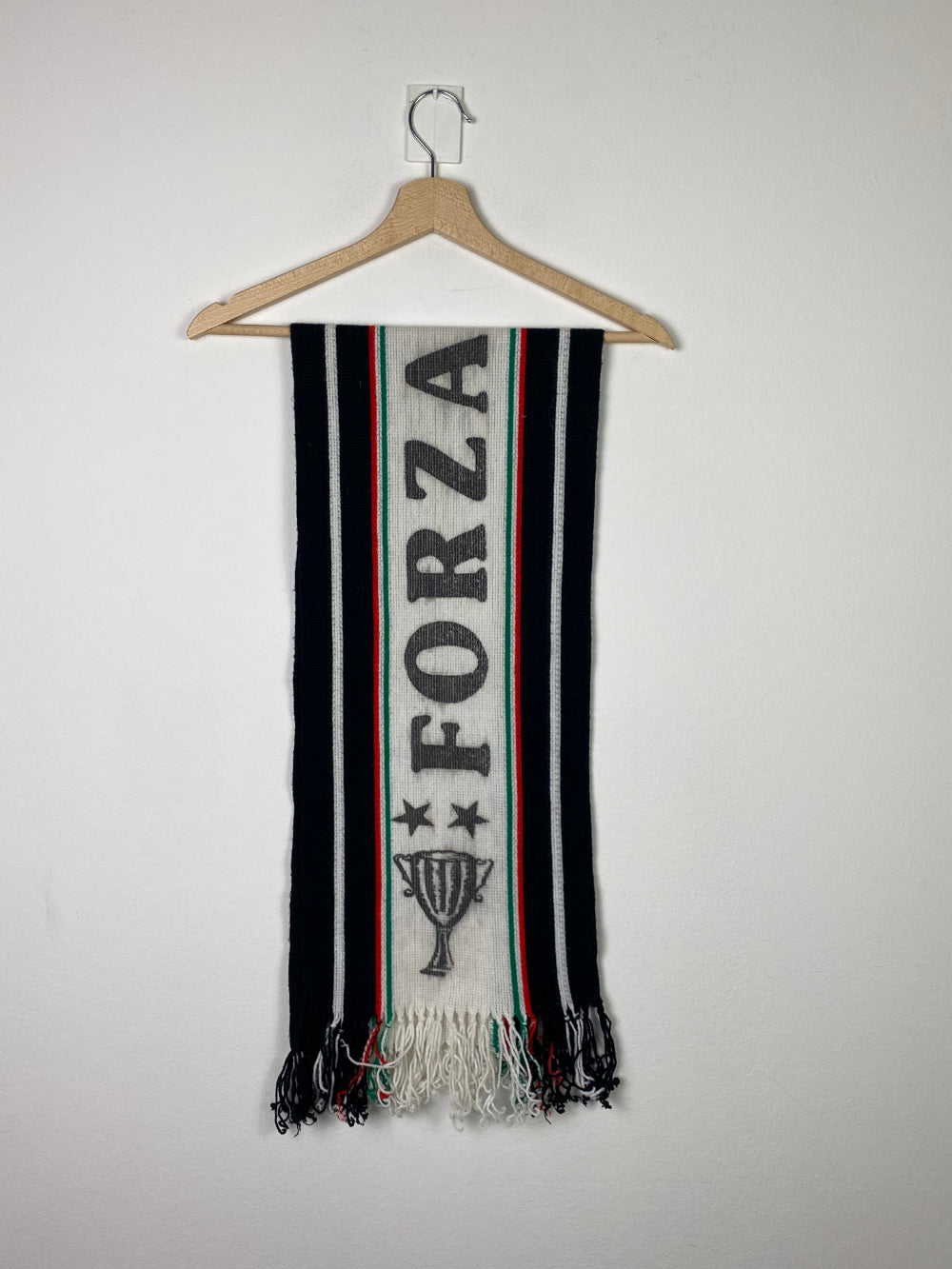 
                  
                    Original Juventus F.C. scarf
                  
                