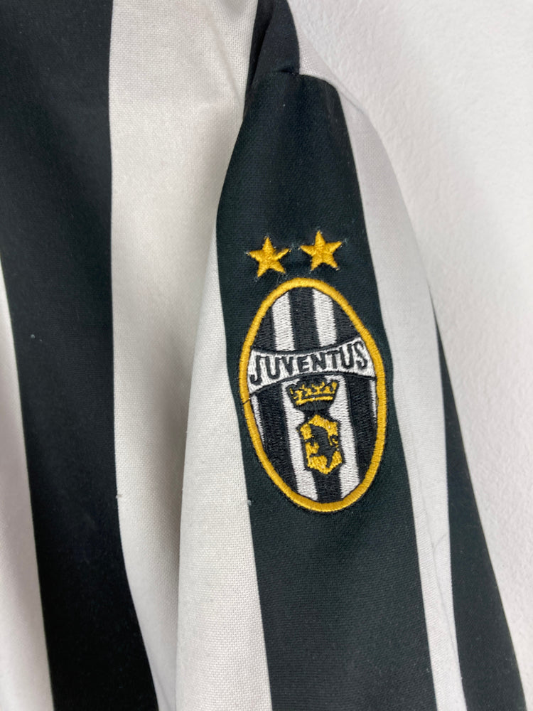 
                  
                    Original Juventus FC Home Jersey 1998-1999 - L
                  
                