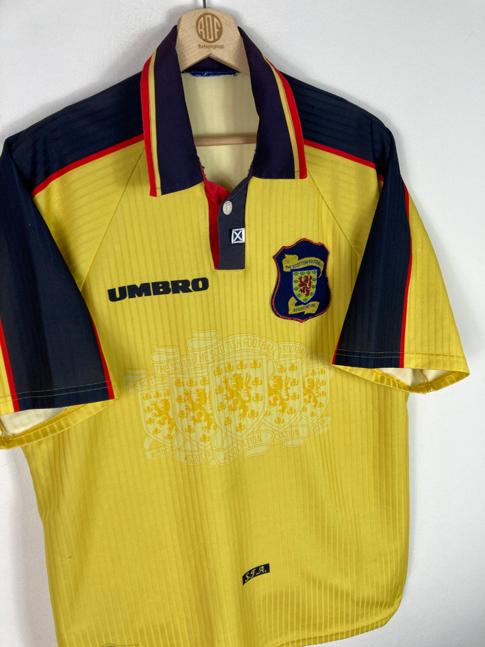 
                  
                    Original Scotland Away Jersey 1996-1998 - XL
                  
                