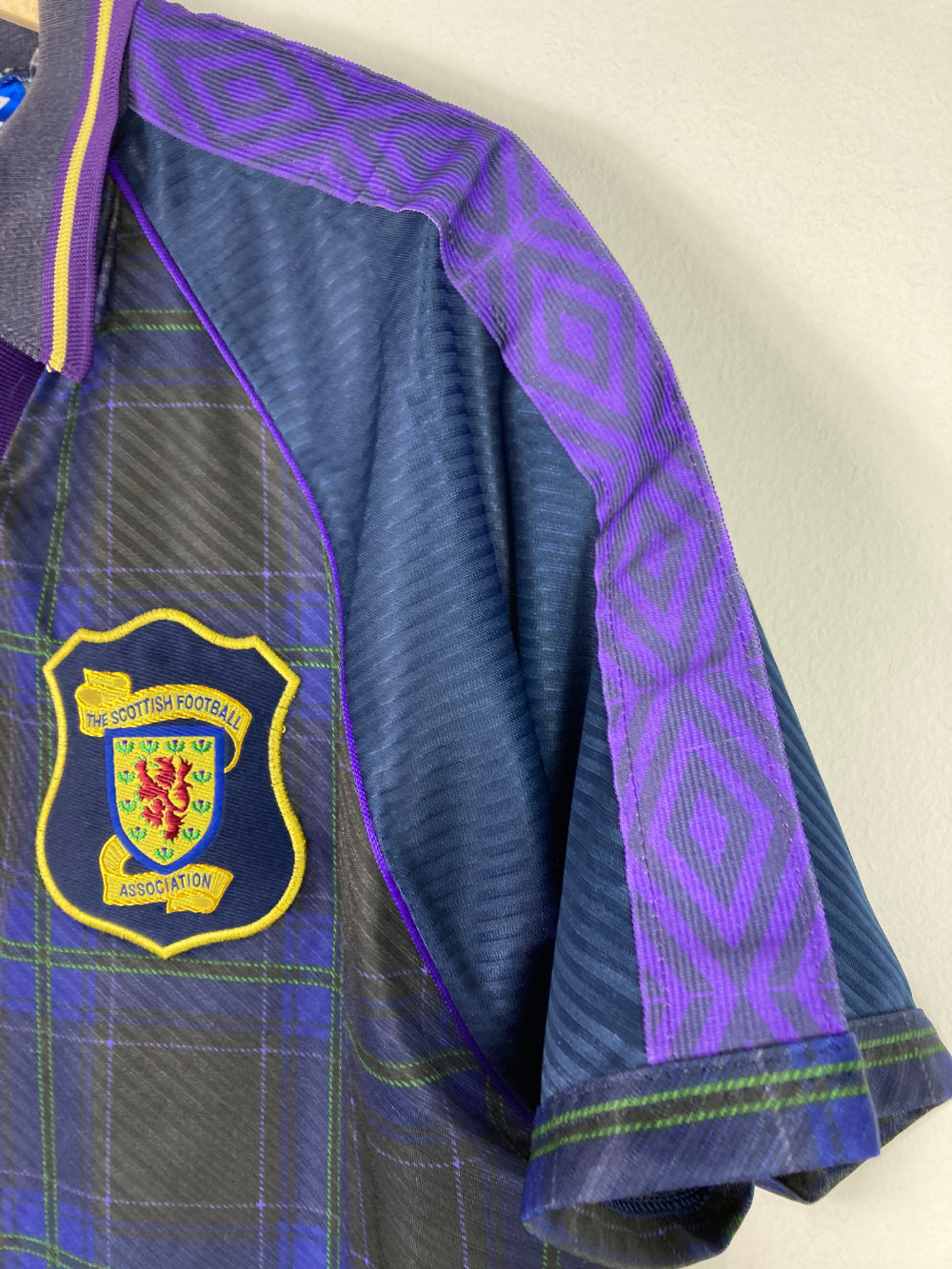 
                  
                    Original Scotland Home Jersey 1994-1996 - L
                  
                