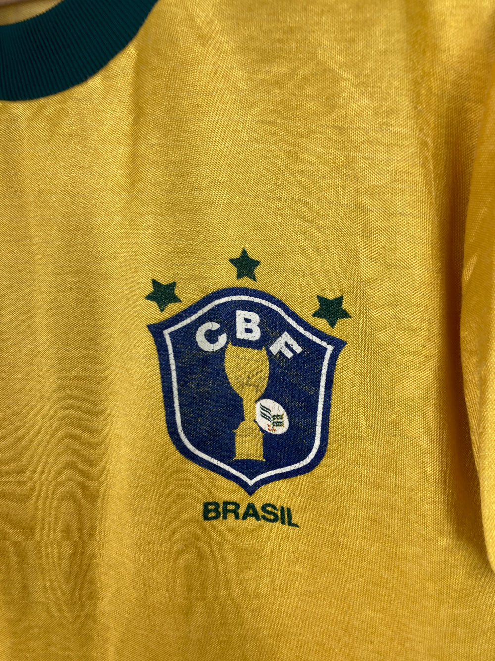 
                  
                    Original Brazil Home Jersey 1982-1985 - M
                  
                