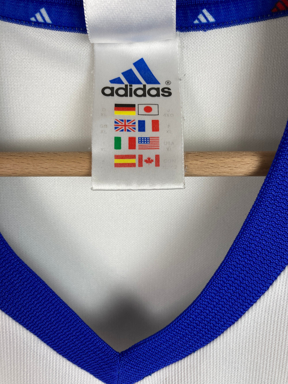 
                  
                    Original France Away Jersey 2002-2004 - XL
                  
                