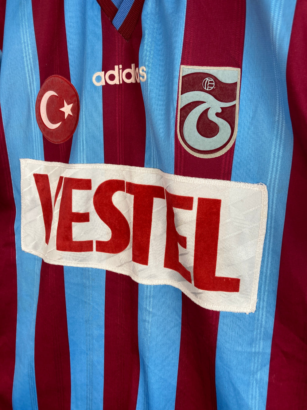 
                  
                    Original Trabzonspor Home Jersey 1995-1996 #9 - XL
                  
                