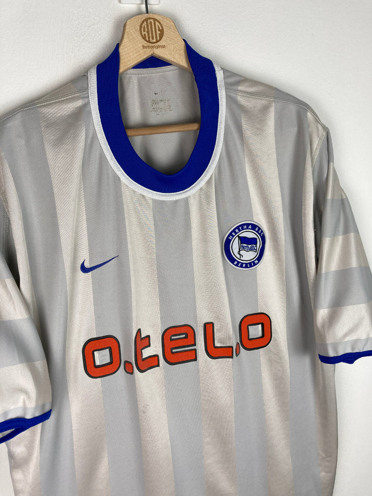 
                  
                    Original Hertha BSC Away Jersey 2000-2001 - XL
                  
                