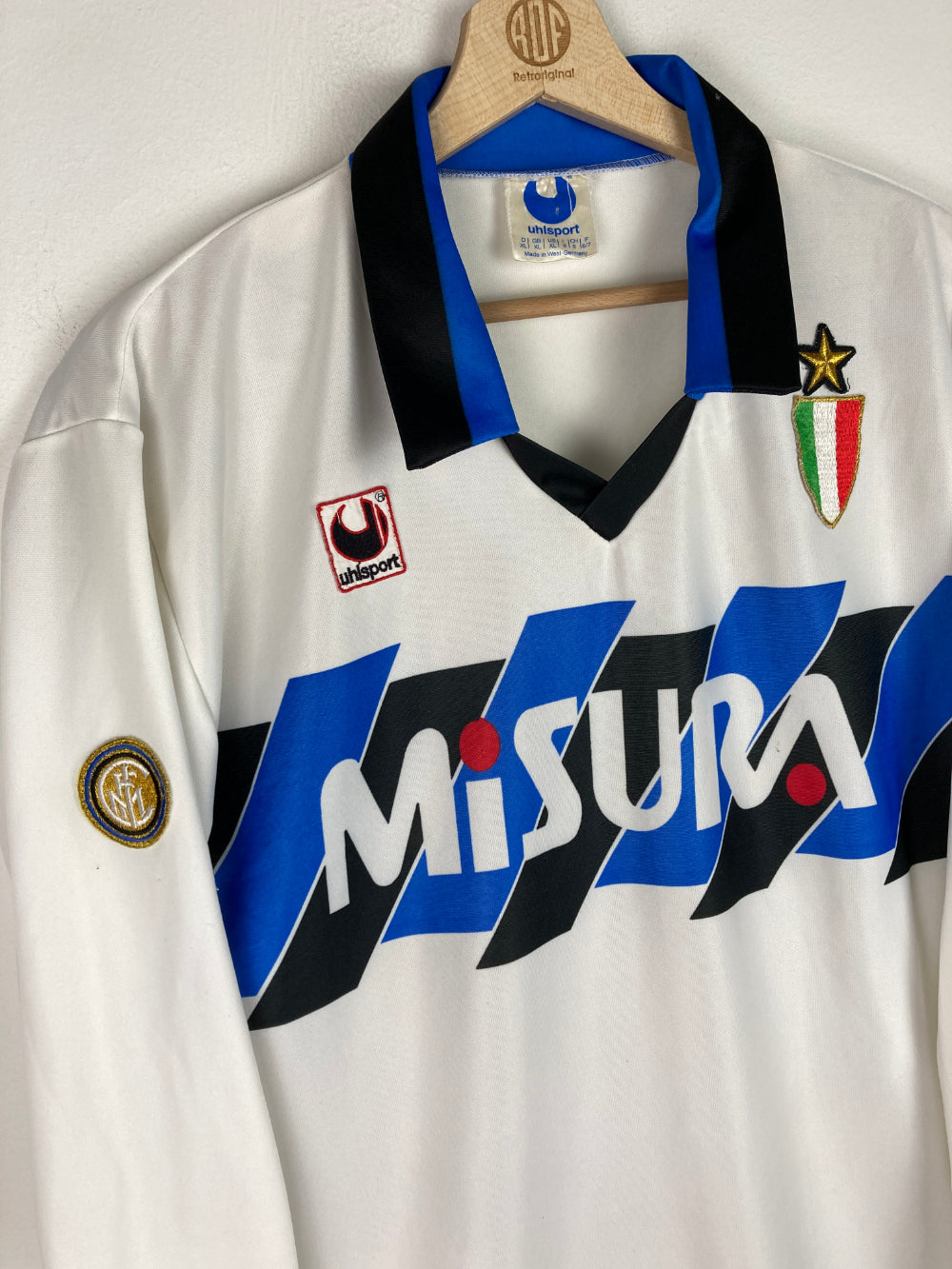 
                  
                    Original Inter Milan Away Jersey 1989-1990 - XL
                  
                