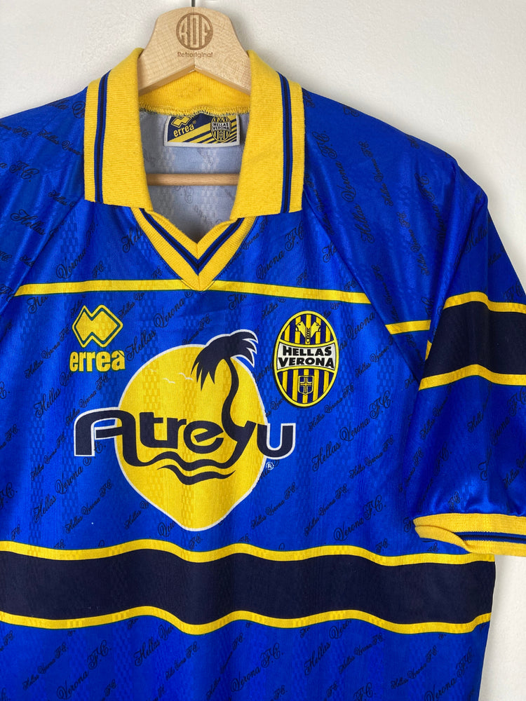 
                  
                    Original Hellas Verona Third Jersey 1998-1999 - XXL
                  
                