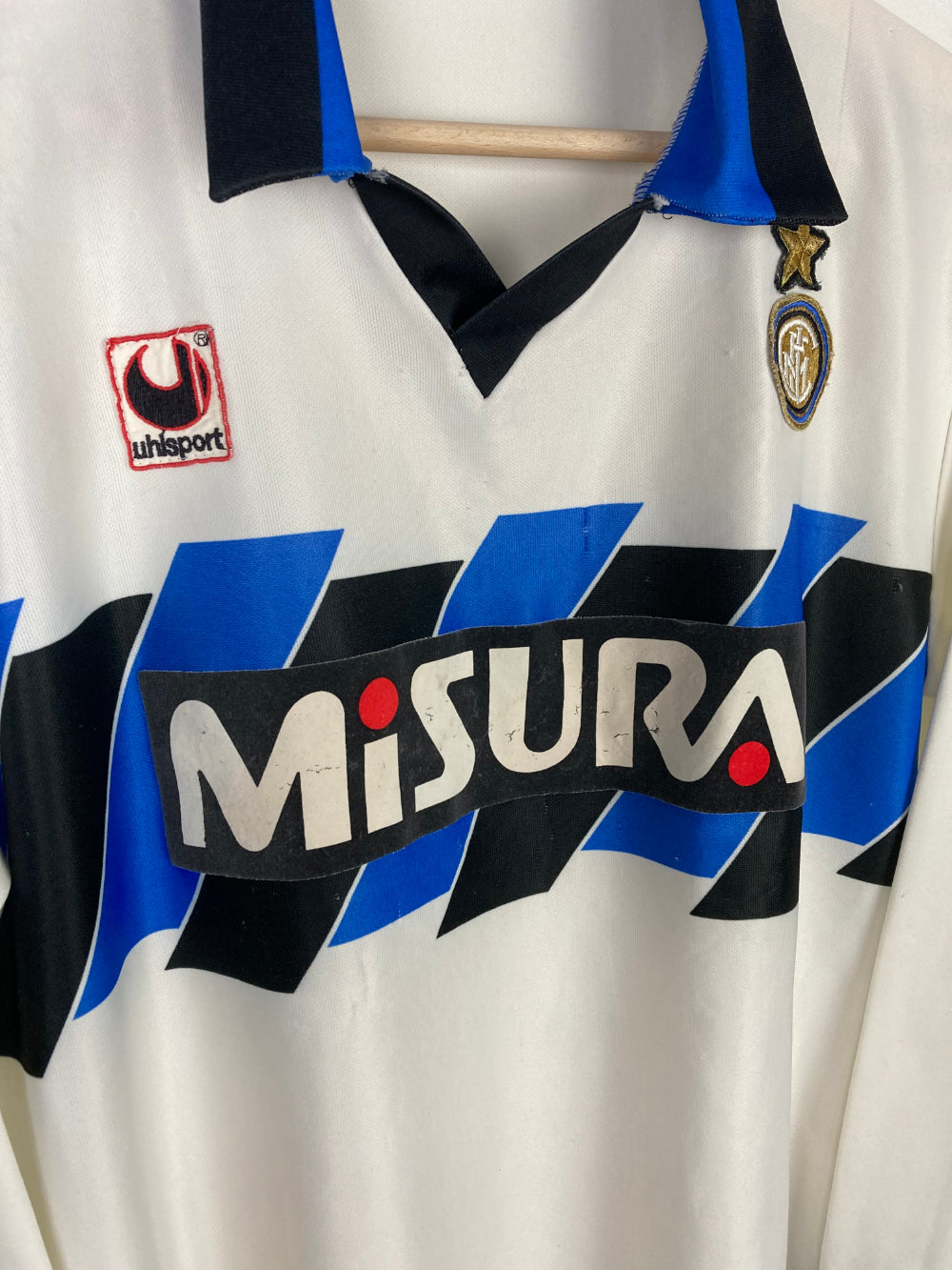 
                  
                    Original Inter Milan Away Jersey 1990-1991 - M
                  
                