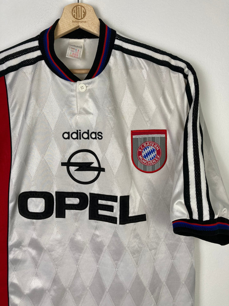 
                  
                    Original FC Bayern München Away Jersey 1995-1996 - XL
                  
                