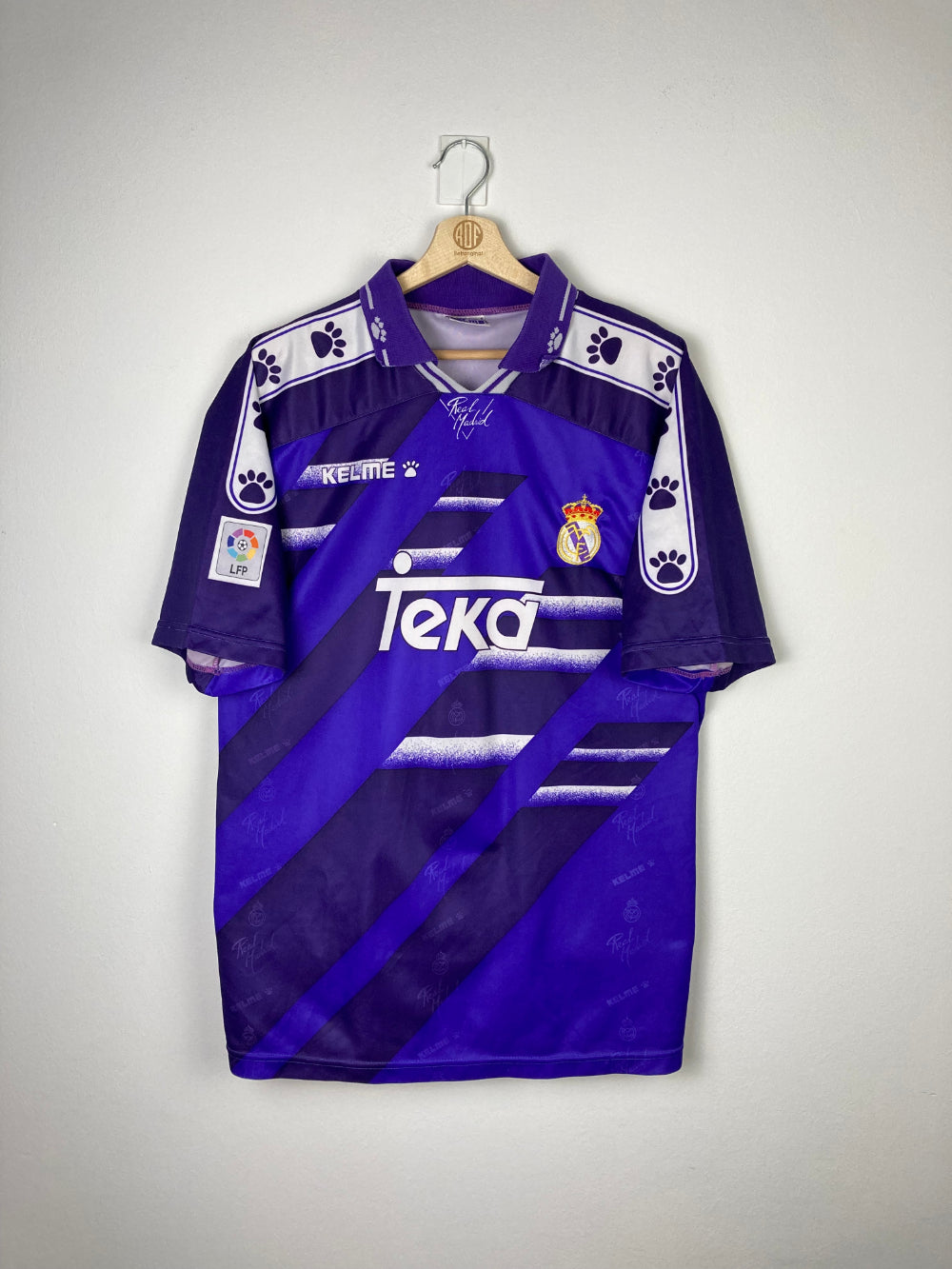 Original Real Madrid Away Jersey 1996-1997 - L