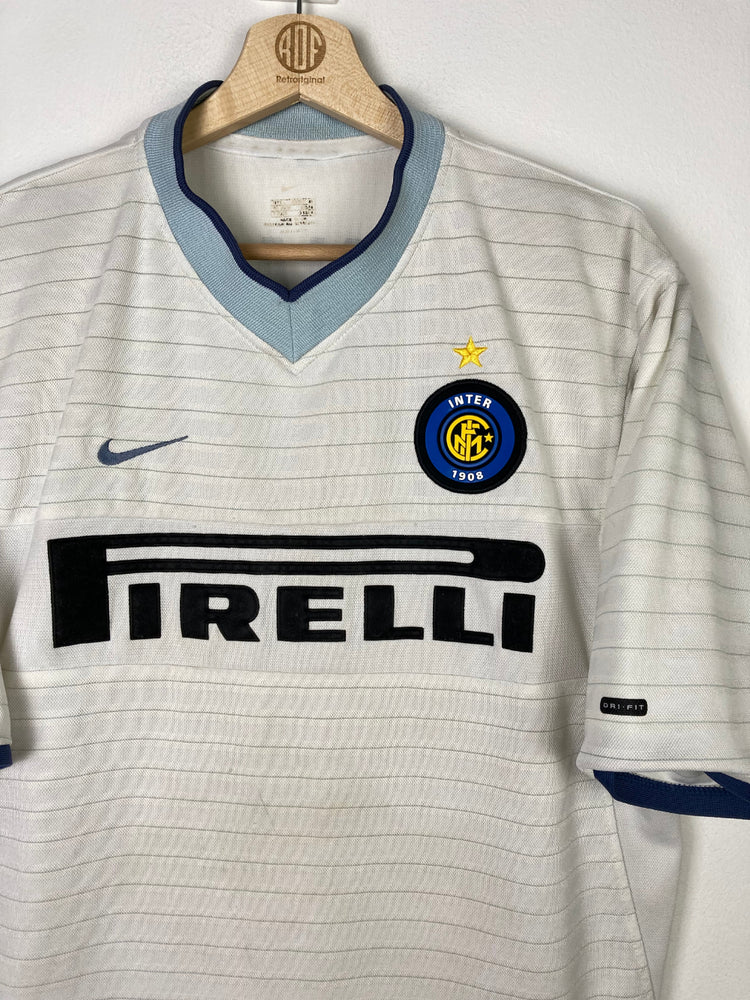 
                  
                    Original Inter Milan Away Jersey 1999-2000 #9 of Ronaldo - XL fits L
                  
                