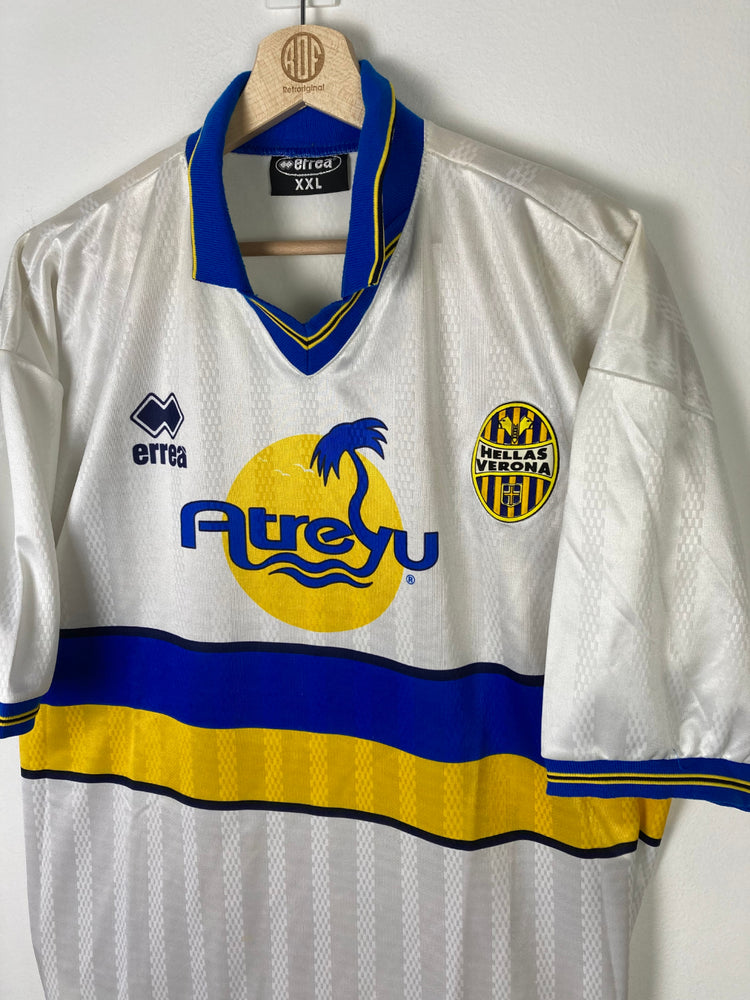
                  
                    Original Hellas Verona Away Jersey 1998-1999 - XXL
                  
                