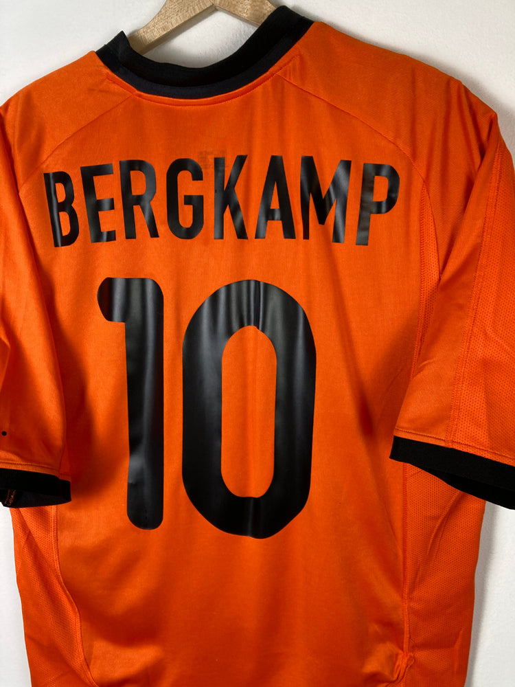 
                  
                    Original Holland Home Jersey 2000-2002 #10 of Dennis Bergkamp - L
                  
                
