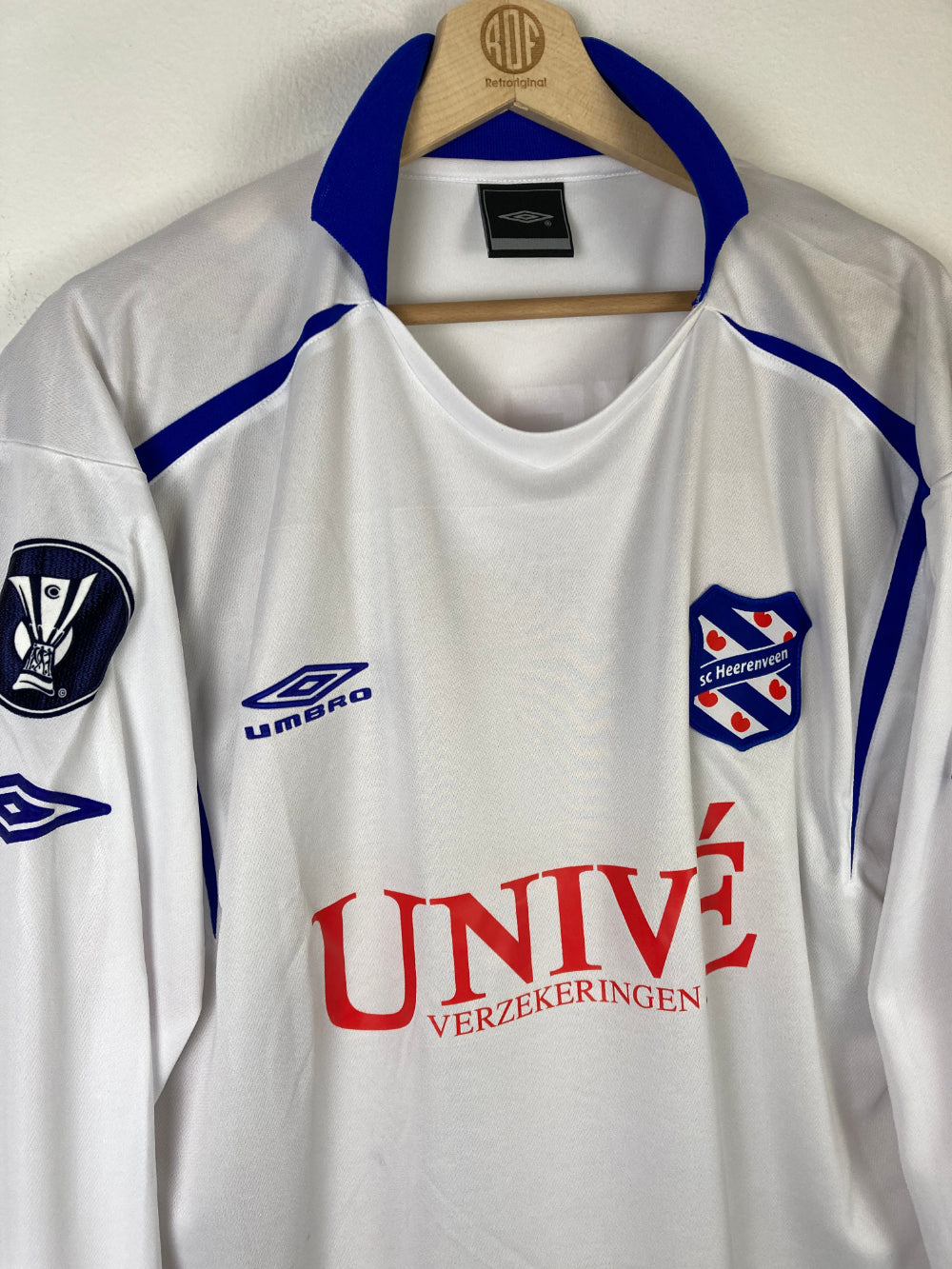 
                  
                    Original sc Heerenveen *Matchworn* Away Jersey 2005-2006 #16 of Sebastiaan Steur - XL
                  
                