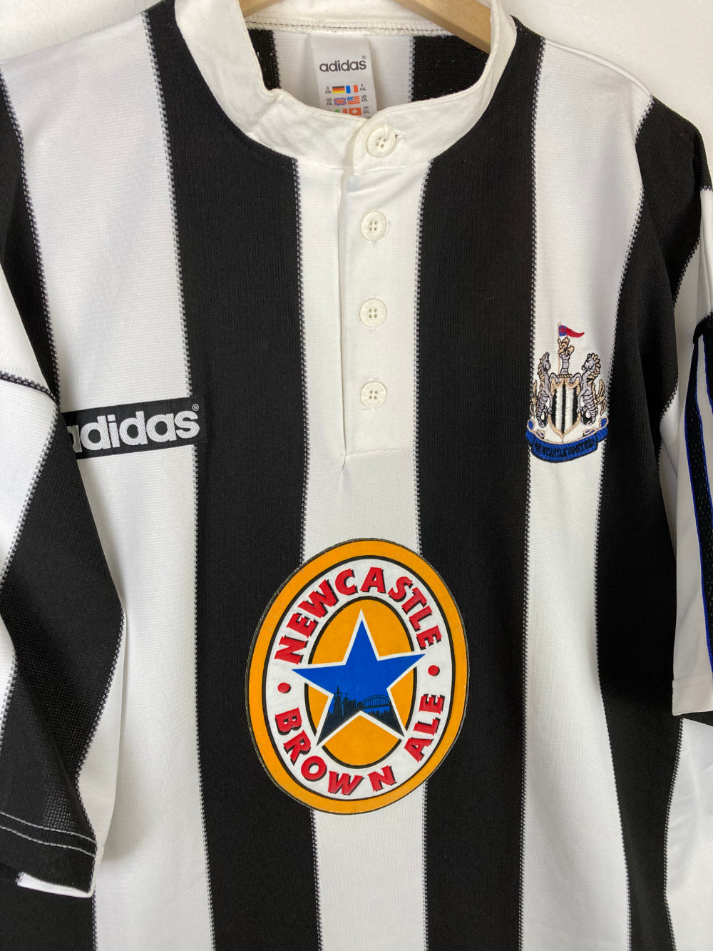 
                  
                    Original Newcastle United F.C. Home Jersey 1995-1997 - XXL
                  
                