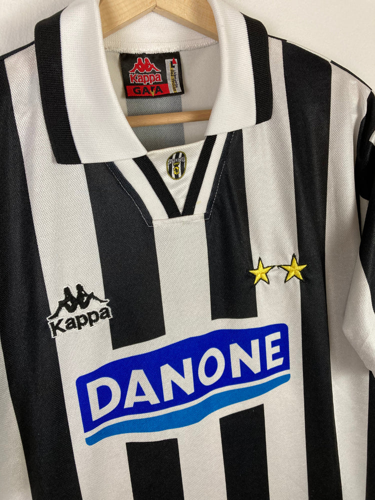 
                  
                    Original Juventus Home Jersey 1994-1995 - L
                  
                
