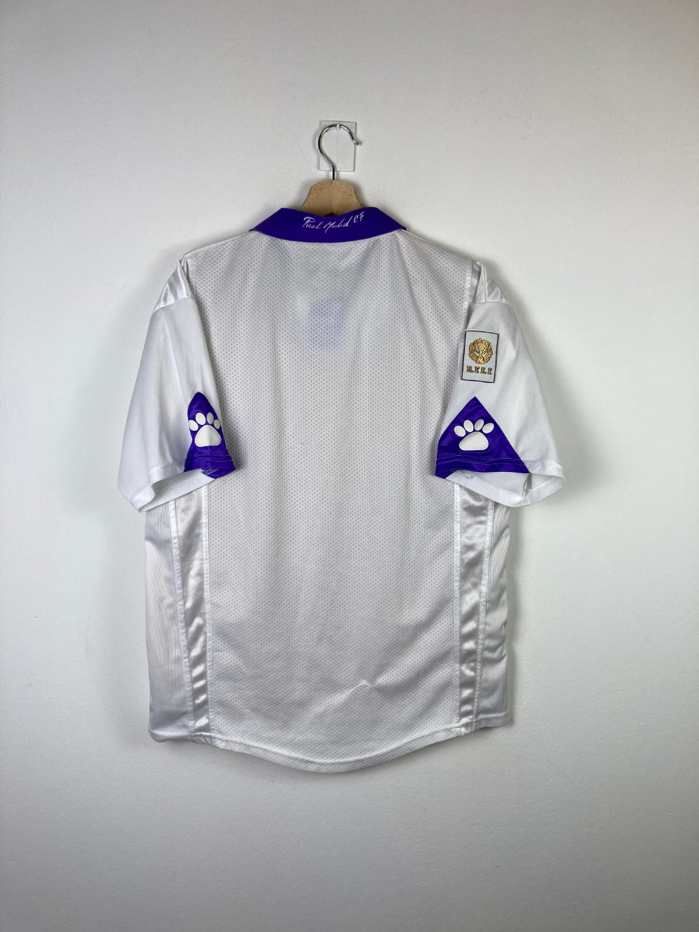 
                  
                    Original Real Madrid Home Jersey 1997-1998  - XL
                  
                