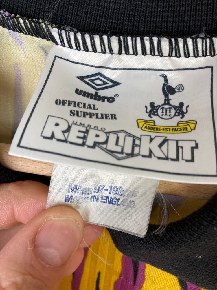 
                  
                    Original Tottenham Hotspur F.C. Keeper Jersey 1991-1992 #1 Valerio Fiori - XL
                  
                
