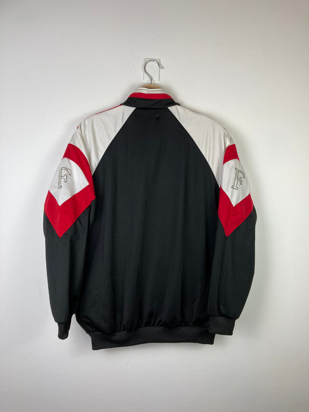 
                  
                    Original Feyenoord Rotterdam Jacket 1996-1997 - L
                  
                