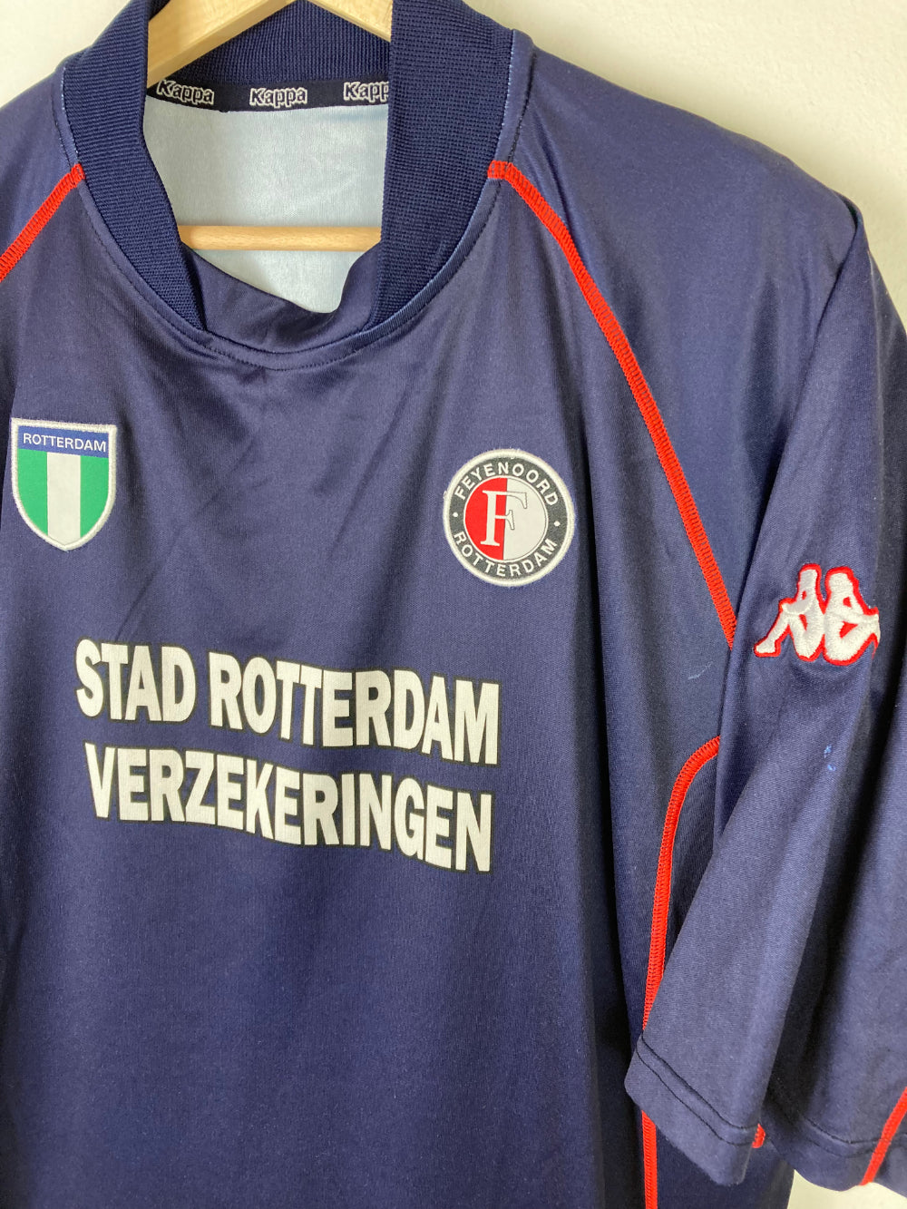
                  
                    Original Feyenoord Third Jersey 2002-2003 - XXL
                  
                