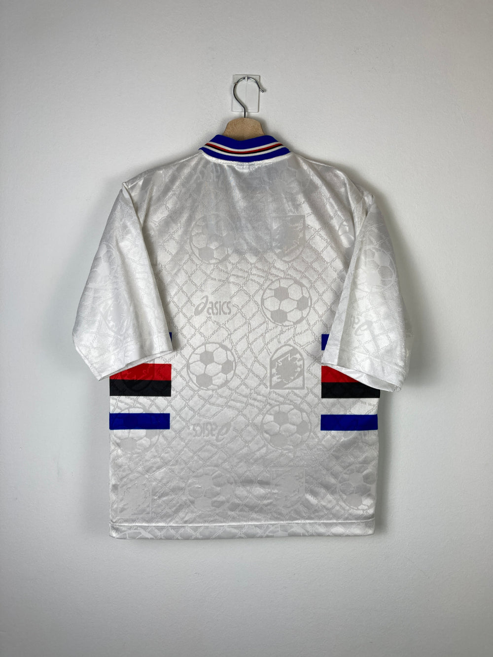 
                  
                    Original UC Sampdoria Away Jersey 1995-1996 - M
                  
                