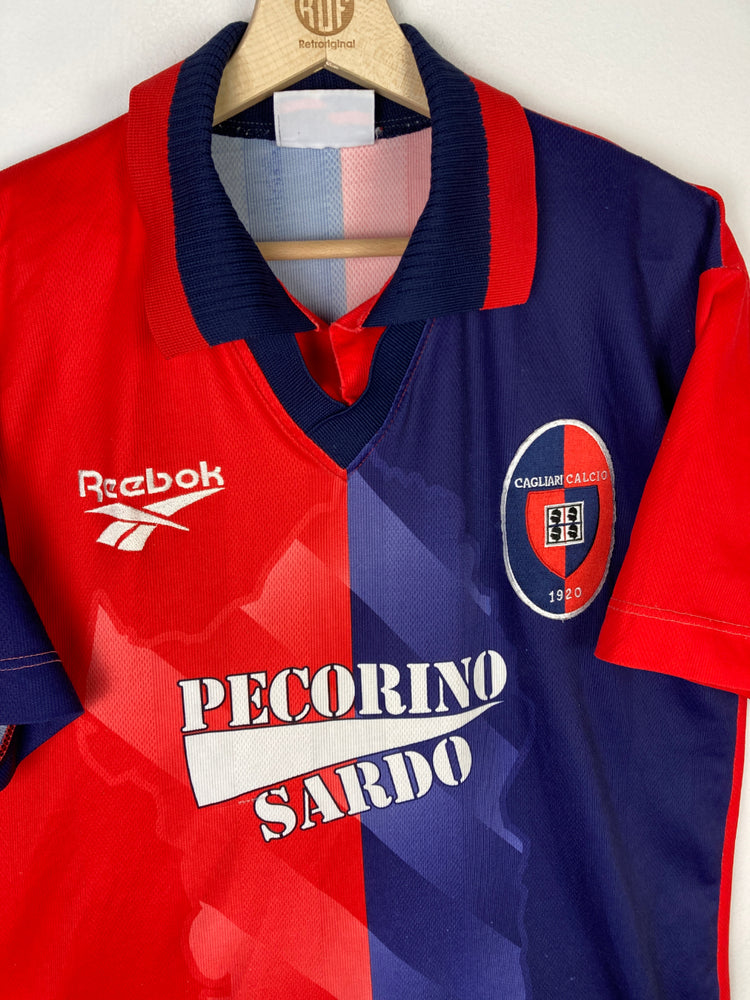 
                  
                    Original Cagliari Calcio Home Jersey 1997-1998 - M
                  
                