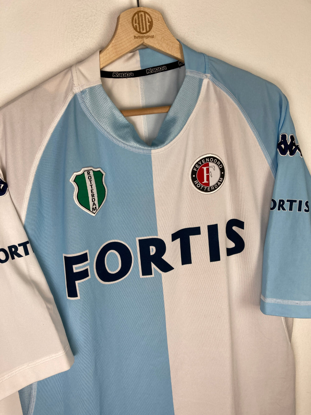 
                  
                    Original Feyenoord Rotterdam Away Jersey 2004-2005 - 3XL fits XL
                  
                