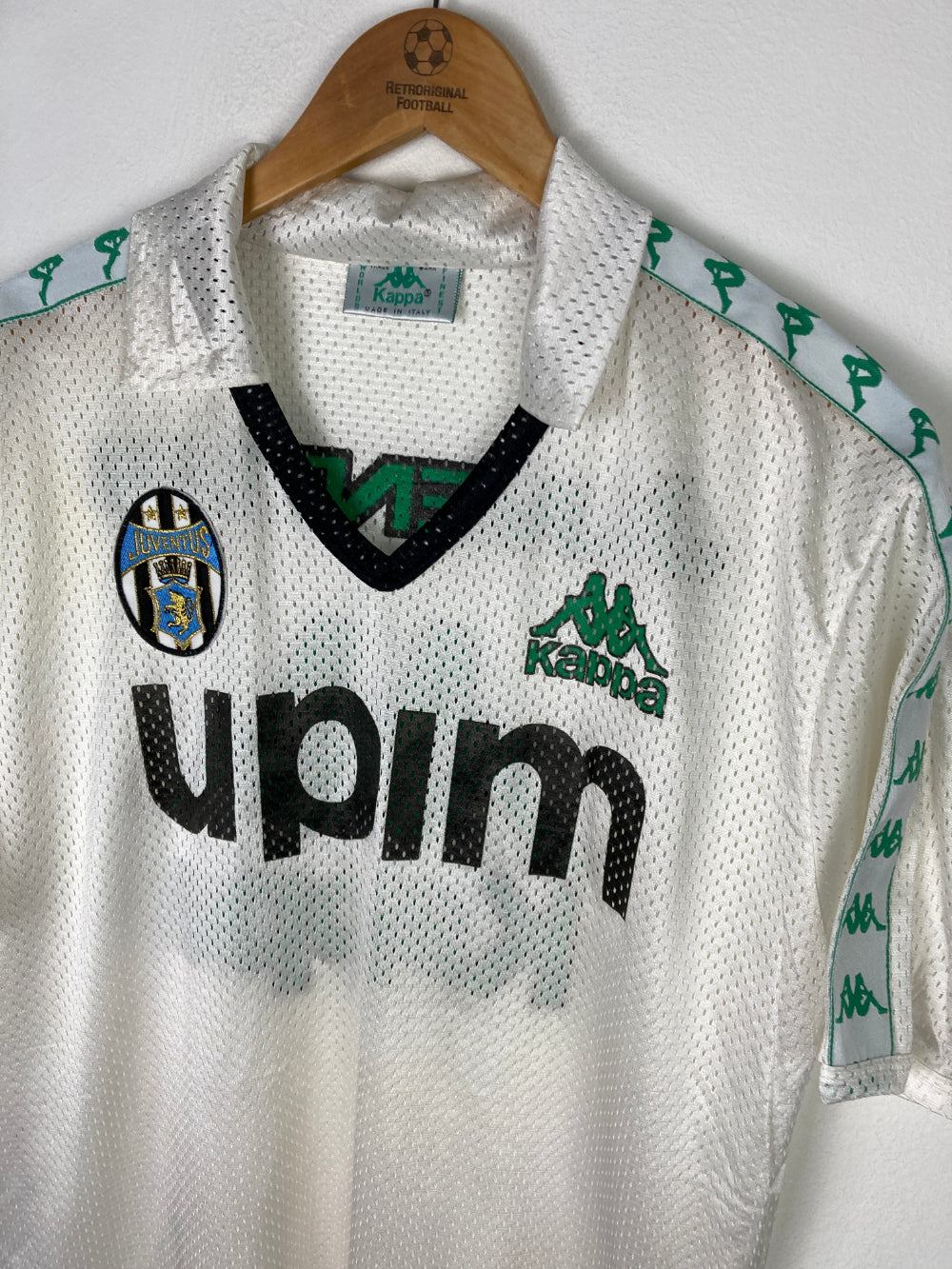 
                  
                    Original Juventus F.C. Training Jersey 1990-1991 - XL
                  
                