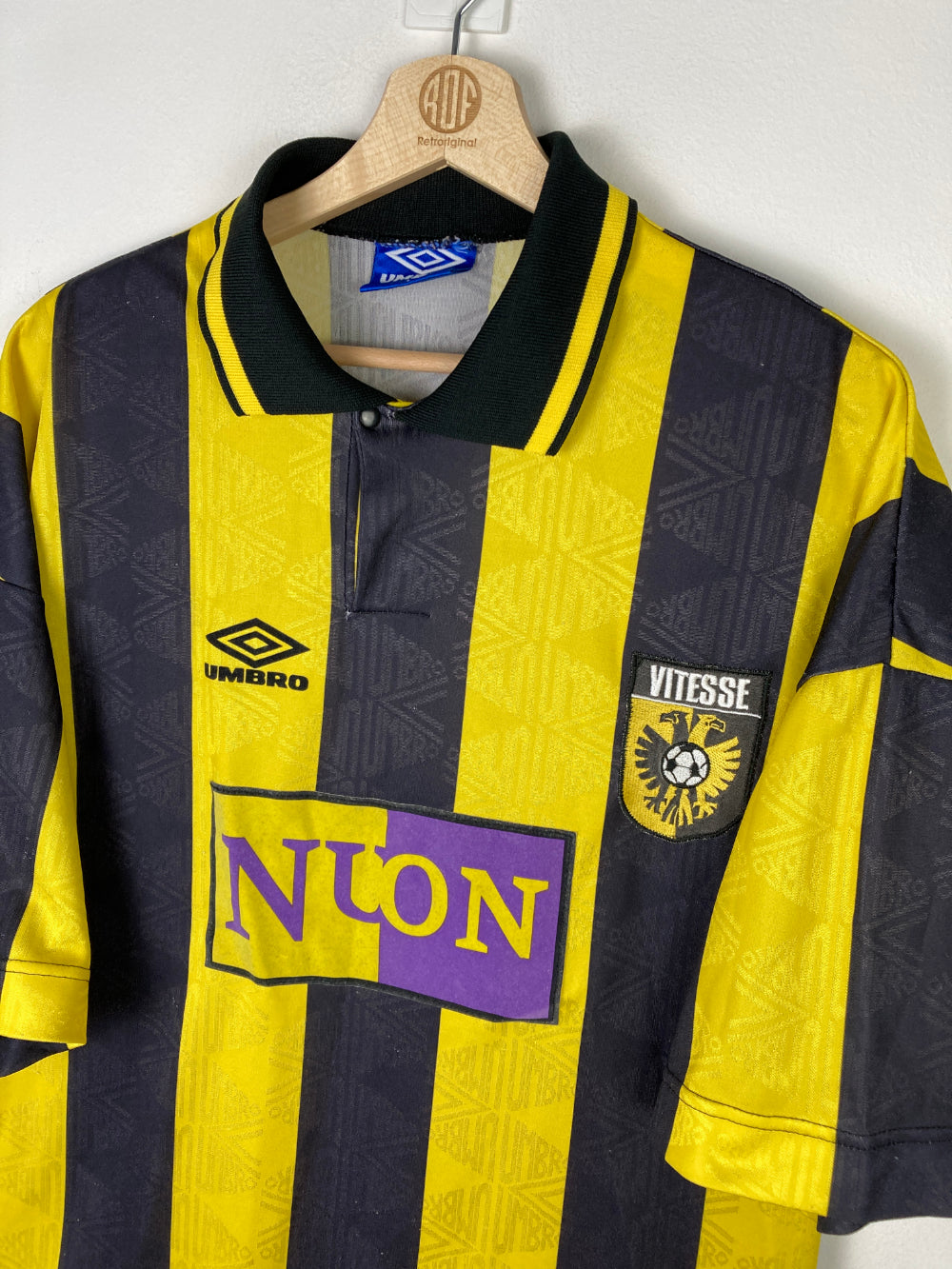 
                  
                    Original Vitesse Arnhem Home Jersey 1994-1997 - XL
                  
                