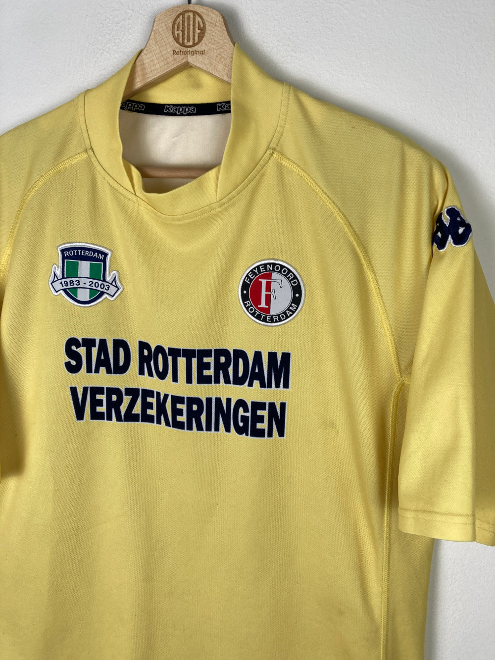 
                  
                    Original Feyenoord Rotterdam Third Jersey 2003-2004 - L fits M
                  
                