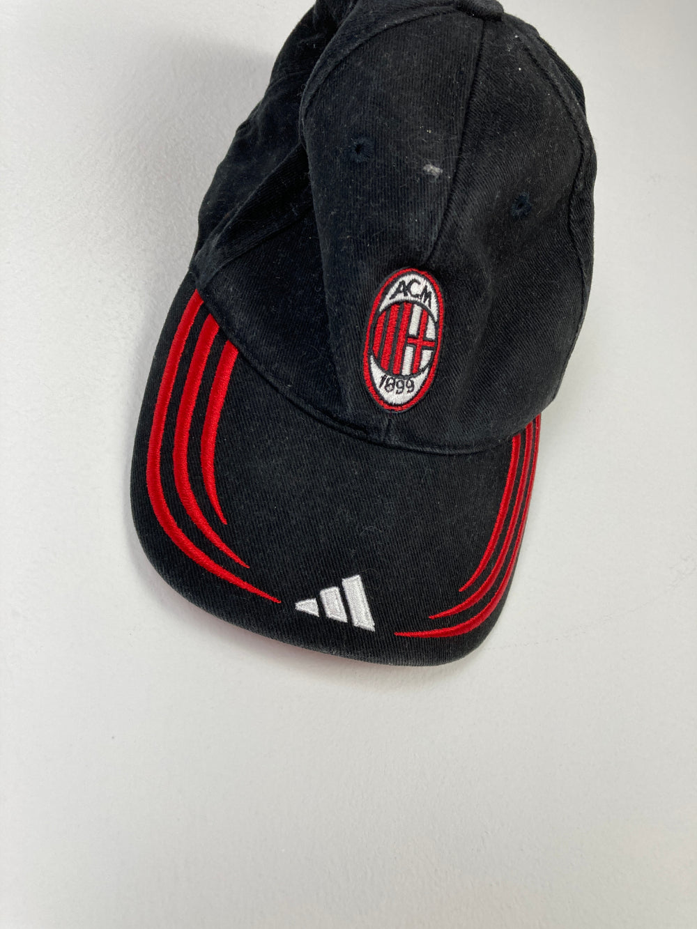 
                  
                    Original AC Milan Cap 1990s
                  
                