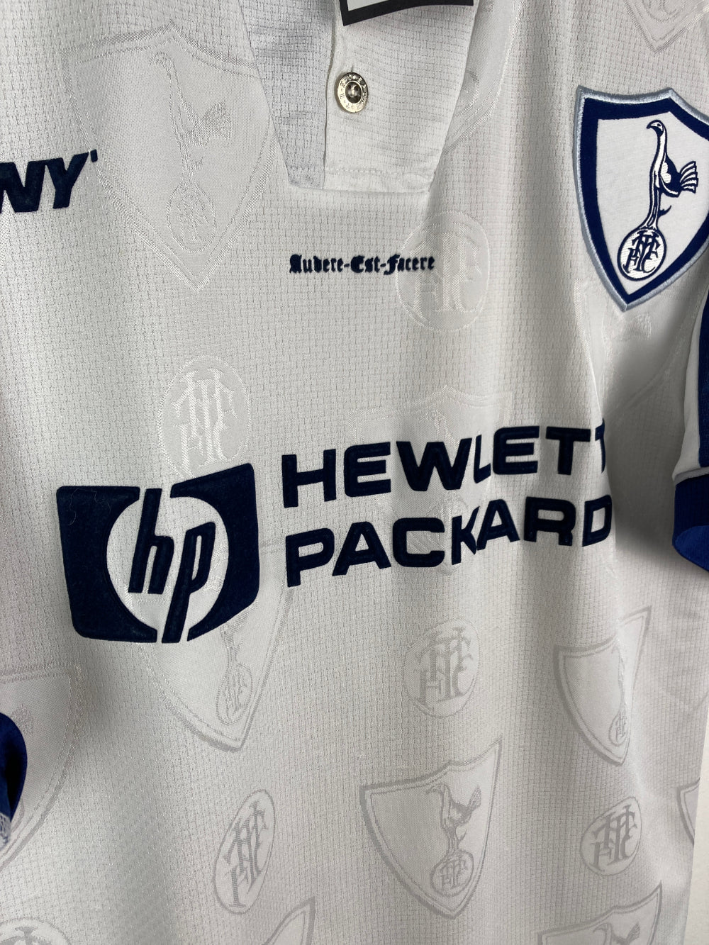 
                  
                    Original Tottenham Hotspur FC Home Jersey 1995-1997 - XL
                  
                